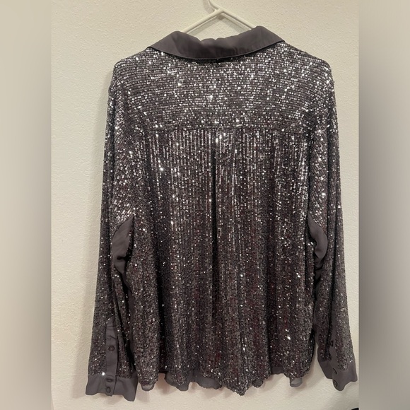 🦋Torrid Sequin Button-Front Long Sleeve Shirt - Picture 12 of 16